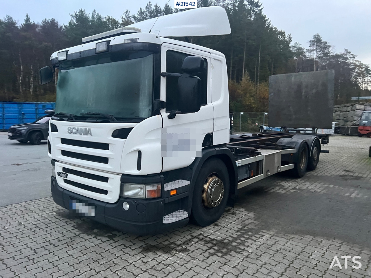 Scania P420 6x2 chassi m/ lift Rep.Objekt - Грузовик-шасси: фото 2 Scania P420 6x2 chassi m/ lift Rep.Objekt - Грузовик-шасси: фото 2