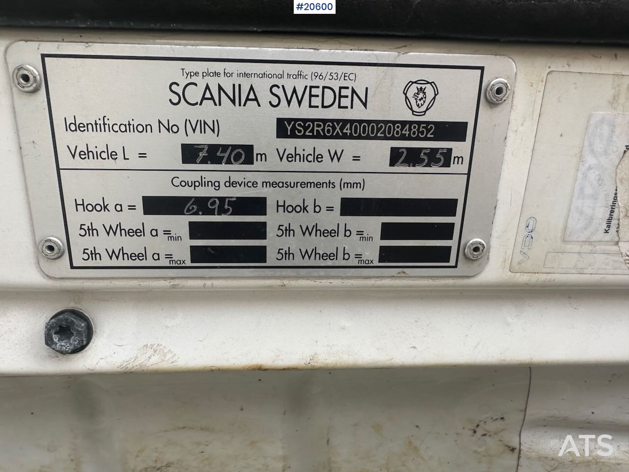Самосвал Scania R560: фото 38