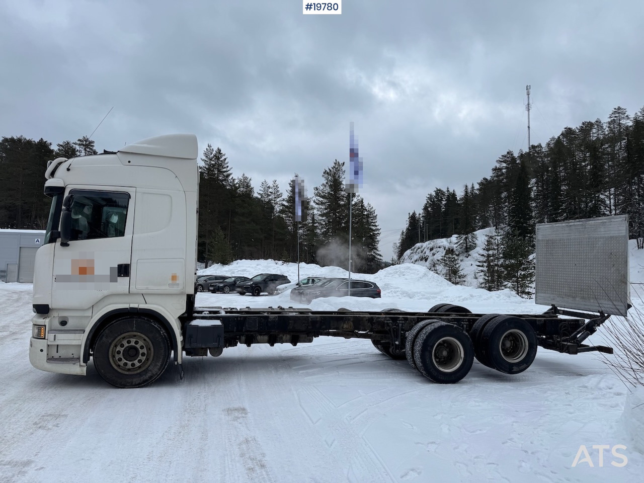 Scania R560 - Грузовик с закрытым кузовом: фото 2 Scania R560 - Грузовик с закрытым кузовом: фото 2