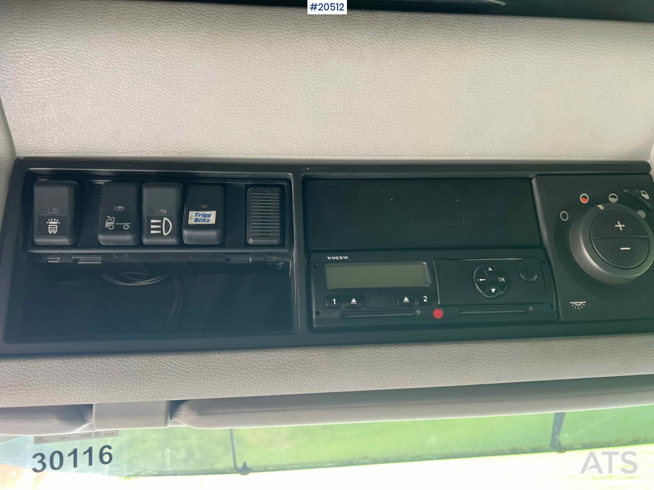 Тягач Volvo FH16: фото 35