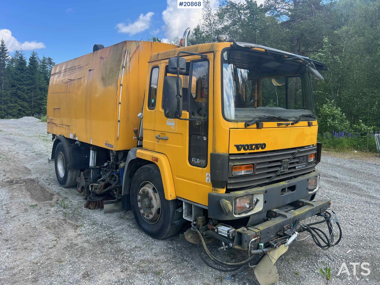 Volvo FL616 - Подметально-уборочная машина: фото 2 Volvo FL616 - Подметально-уборочная машина: фото 2