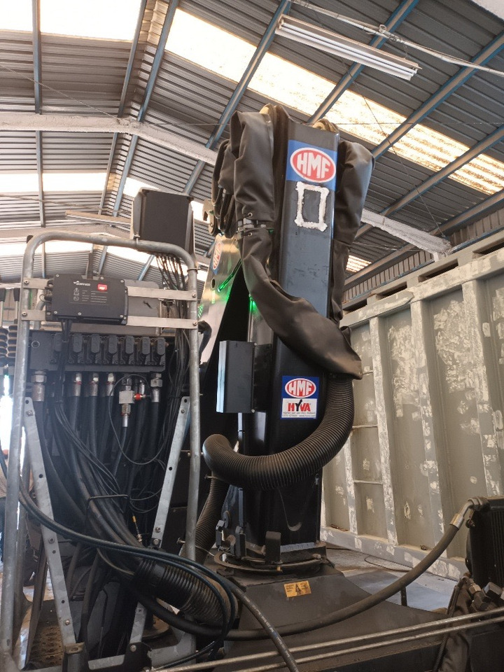 HMF 1643 - Кран-манипулятор: фото 1 HMF 1643 - Кран-манипулятор: фото 1