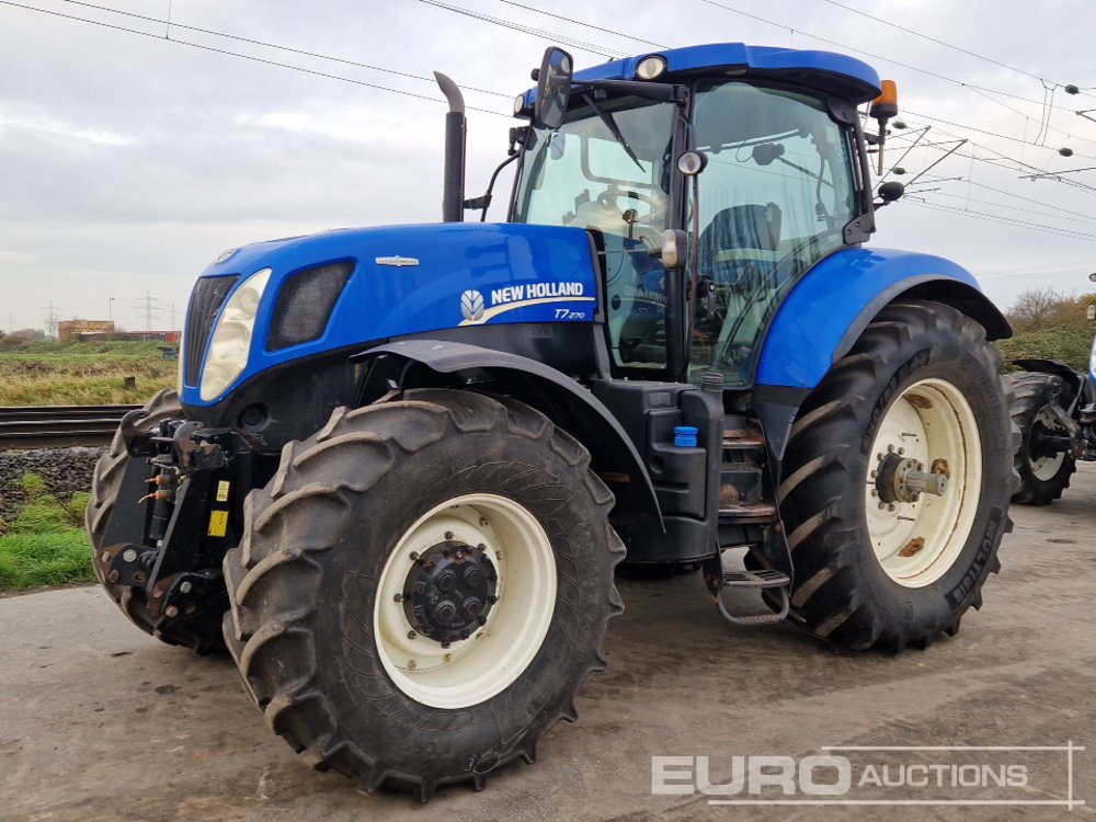 2013 New Holland T7.270 - Трактор: фото 1 2013 New Holland T7.270 - Трактор: фото 1