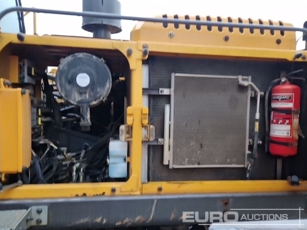 Гусеничный экскаватор 2013 Volvo EC220DL: фото 34 Гусеничный экскаватор 2013 Volvo EC220DL: фото 34