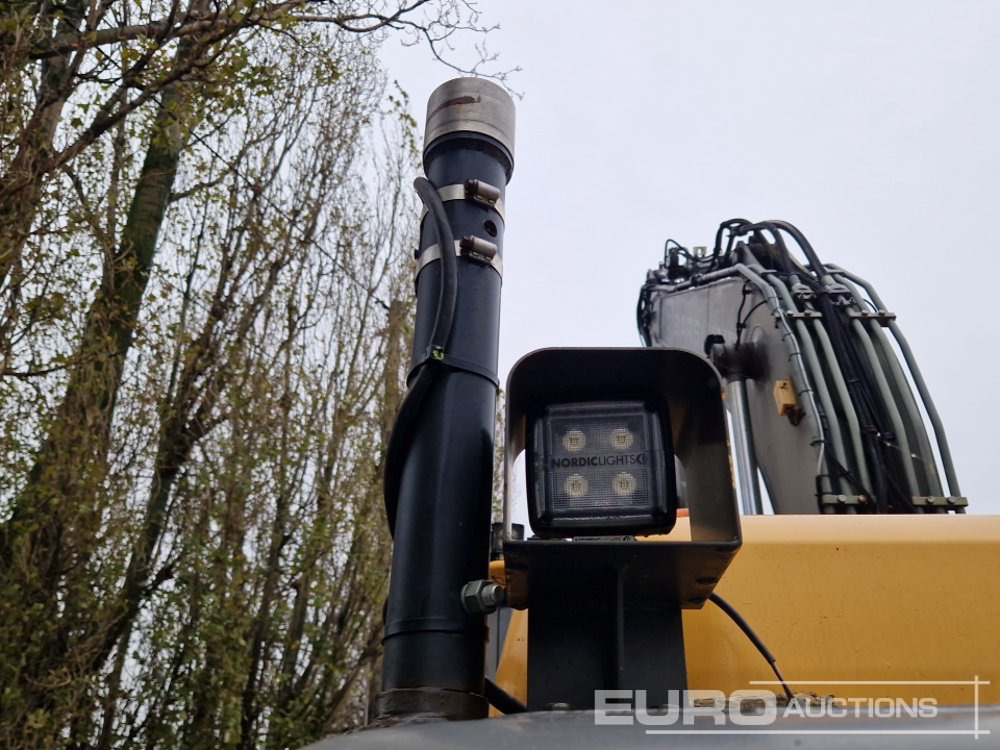 Гусеничный экскаватор 2013 Volvo EC220DL: фото 37 Гусеничный экскаватор 2013 Volvo EC220DL: фото 37