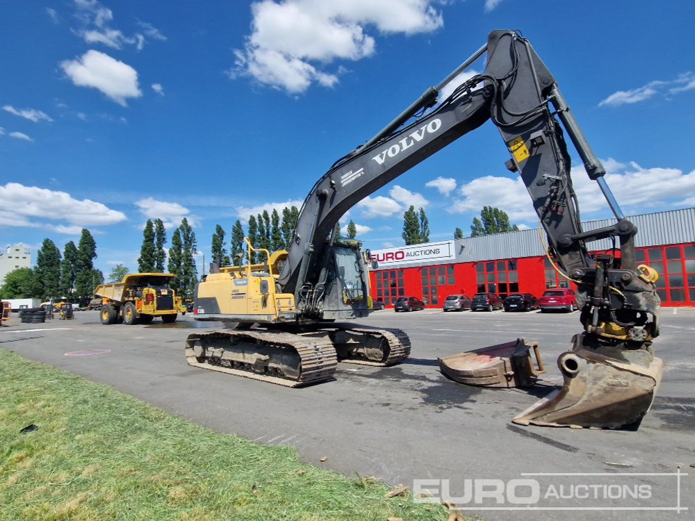 Гусеничный экскаватор 2014 Volvo EC220DL: фото 6