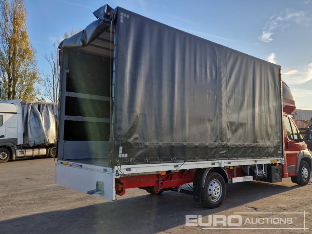 2017 Peugot Boxer, Electric Windows, A/C, Curtain Sider, JEGGER Boxes (New Engine (63000 km)) - Тентованный фургон: фото 5 2017 Peugot Boxer, Electric Windows, A/C, Curtain Sider, JEGGER Boxes (New Engine (63000 km)) - Тентованный фургон: фото 5