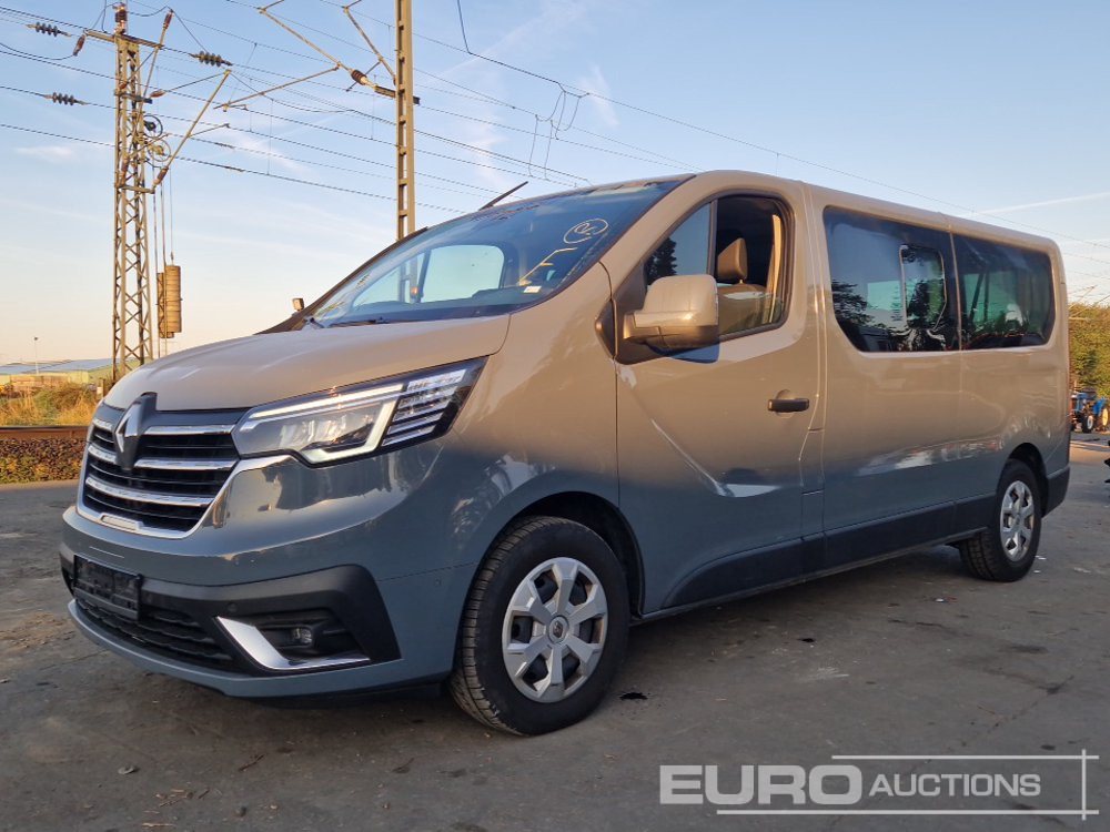 2022 Renault Trafic - Микроавтобус, Пассажирский фургон: фото 1 2022 Renault Trafic - Микроавтобус, Пассажирский фургон: фото 1