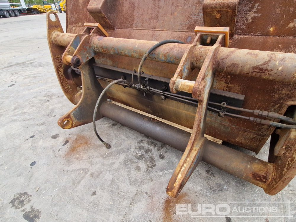 Ковш 70" High-Tip Bucket to suit Wheeled Loader: фото 10