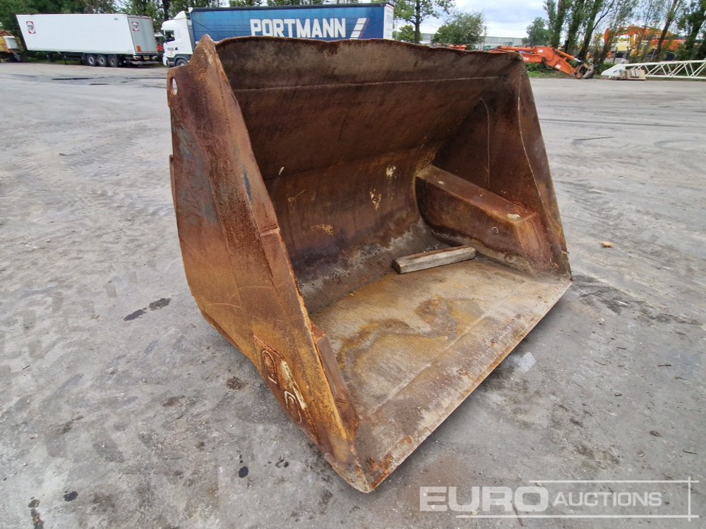 Ковш 70" High-Tip Bucket to suit Wheeled Loader: фото 9