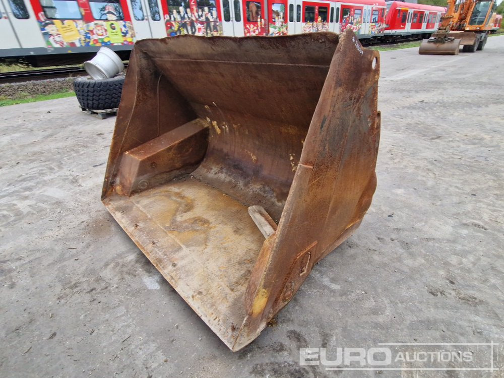 Ковш 70" High-Tip Bucket to suit Wheeled Loader: фото 6