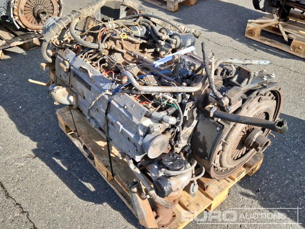 Deutz 6 Cylinder Turbo Diesel Engine - Двигатель: фото 4 Deutz 6 Cylinder Turbo Diesel Engine - Двигатель: фото 4