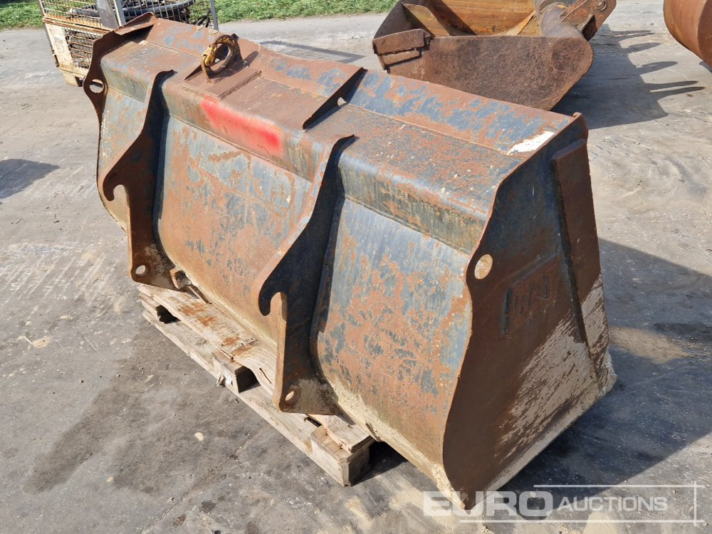 Front Loading Bucket to suit Caterpillar 906 - Ковш: фото 3 Front Loading Bucket to suit Caterpillar 906 - Ковш: фото 3