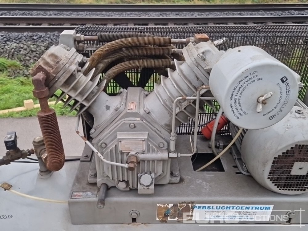 Воздушный компрессор Ingersoll Rand Static Workshop Compressor: фото 6 Воздушный компрессор Ingersoll Rand Static Workshop Compressor: фото 6