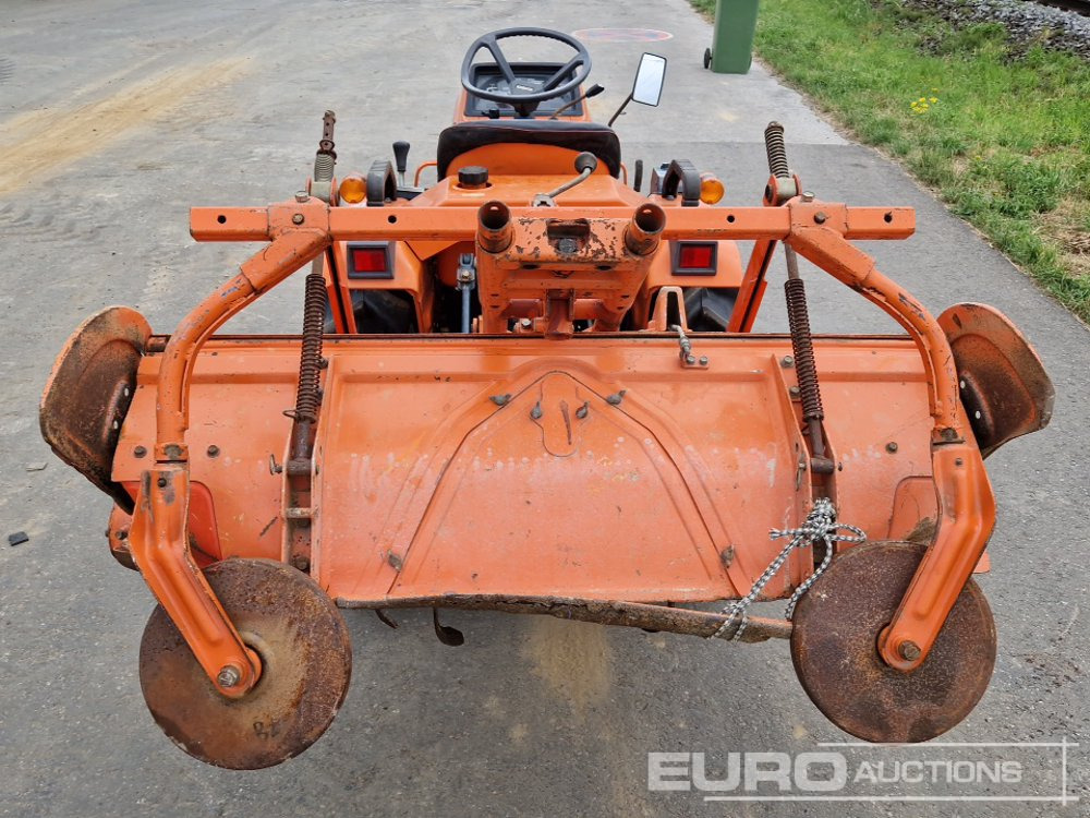 Kubota B1-15 - Минитрактор: фото 4 Kubota B1-15 - Минитрактор: фото 4