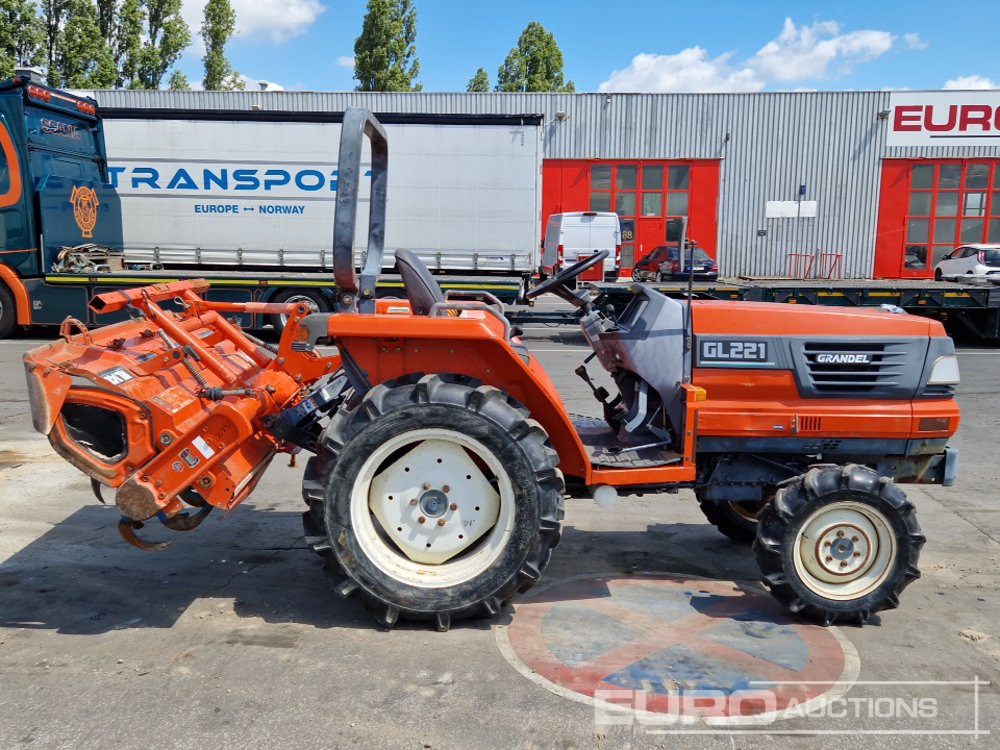 Kubota GL221 - Минитрактор: фото 5 Kubota GL221 - Минитрактор: фото 5