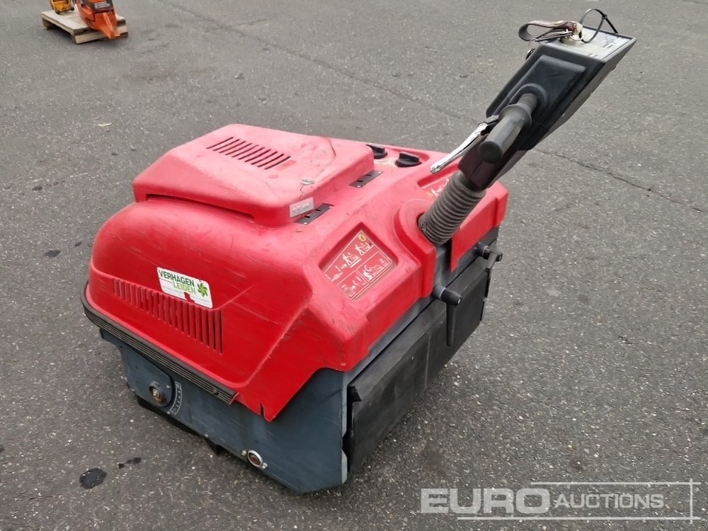 LEION 8000ME Walk Behind Floor Sweeper - Строительное оборудование: фото 2 LEION 8000ME Walk Behind Floor Sweeper - Строительное оборудование: фото 2