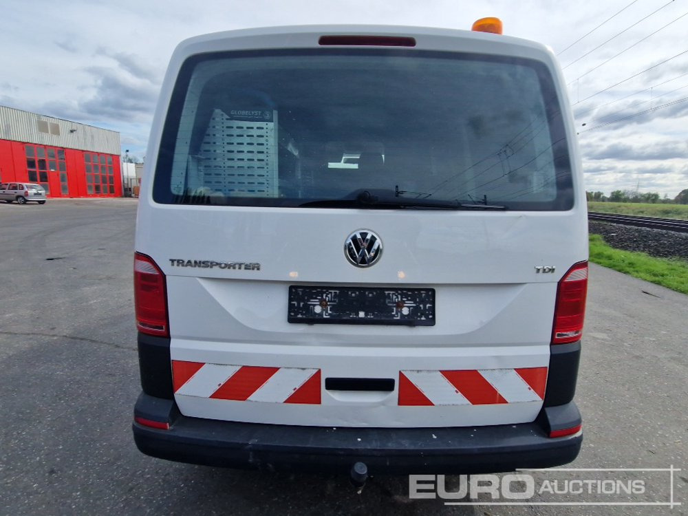 2016 Volkswagen Transporter - Лёгкий коммерческий автомобиль: фото 4 2016 Volkswagen Transporter - Лёгкий коммерческий автомобиль: фото 4