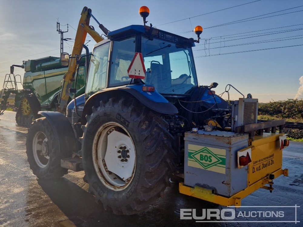 New Holland TS100 - Трактор: фото 3 New Holland TS100 - Трактор: фото 3