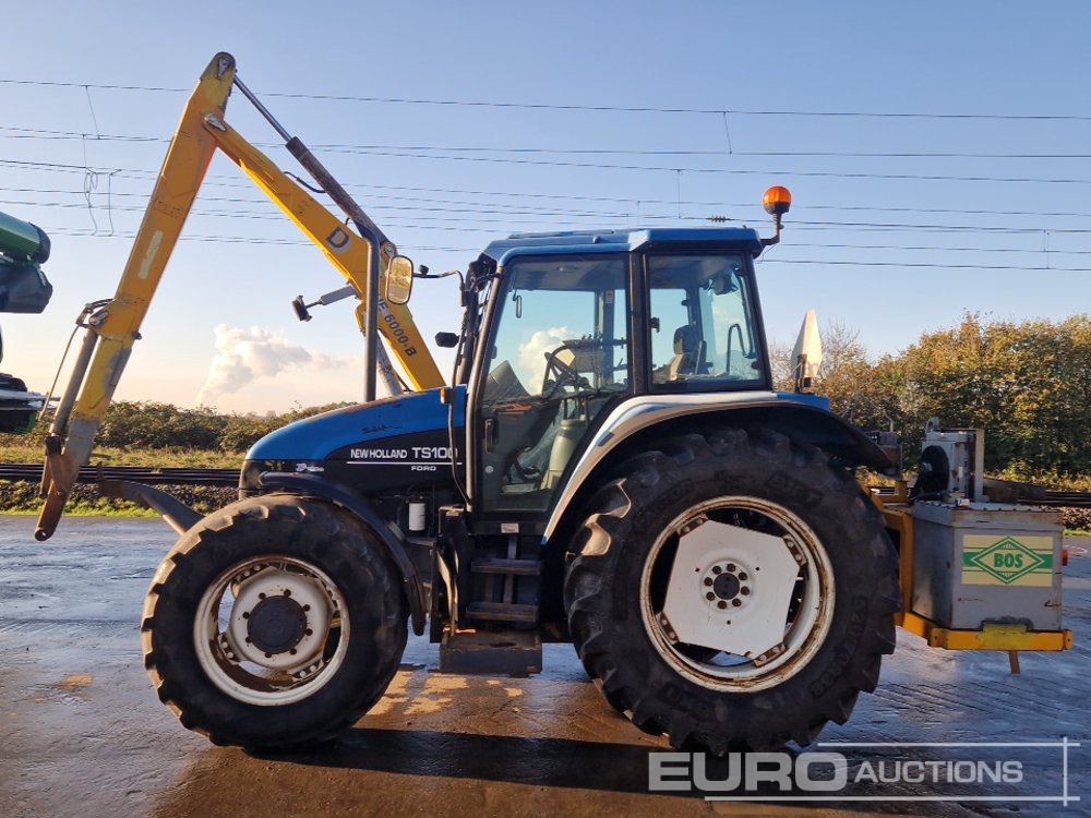 New Holland TS100 - Трактор: фото 2 New Holland TS100 - Трактор: фото 2