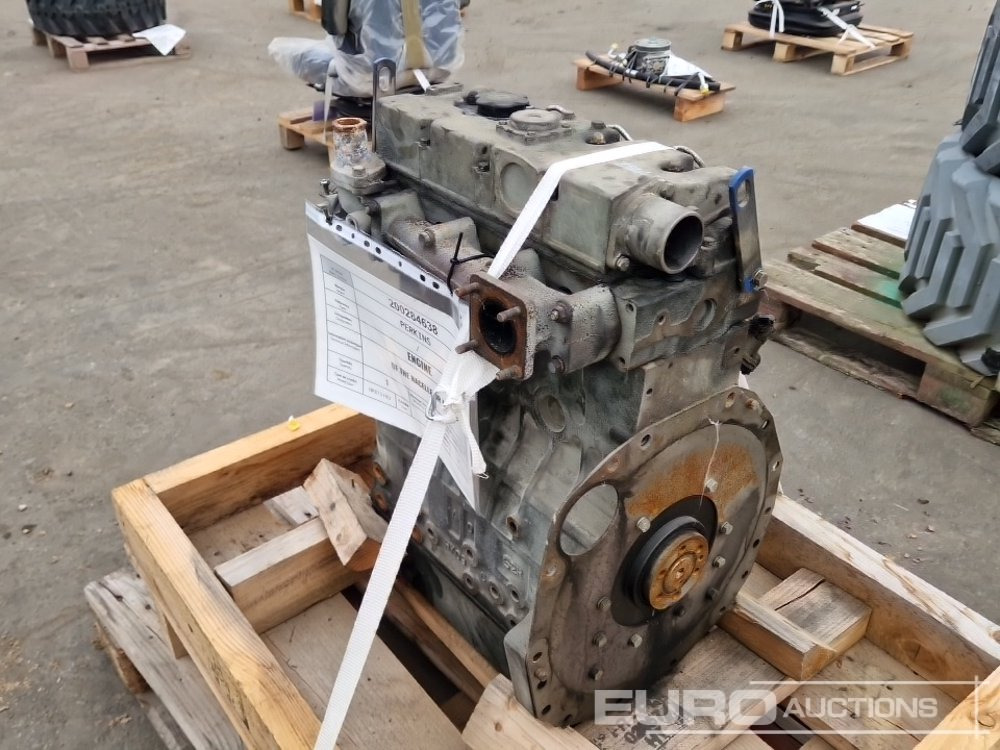 Perkins 4 Cylinder Diesel Engine to suit Manitou 160/180ATJ - Двигатель: фото 2 Perkins 4 Cylinder Diesel Engine to suit Manitou 160/180ATJ - Двигатель: фото 2