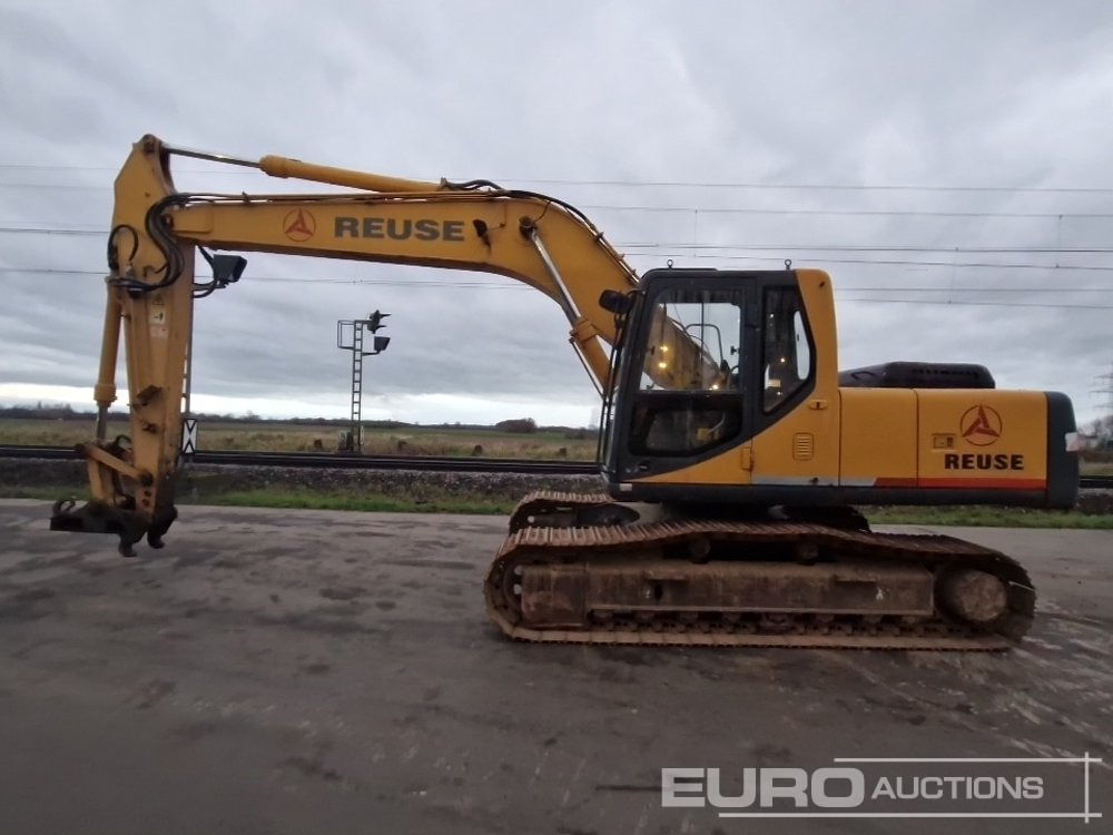 Sany SY210C - Гусеничный экскаватор: фото 2 Sany SY210C - Гусеничный экскаватор: фото 2