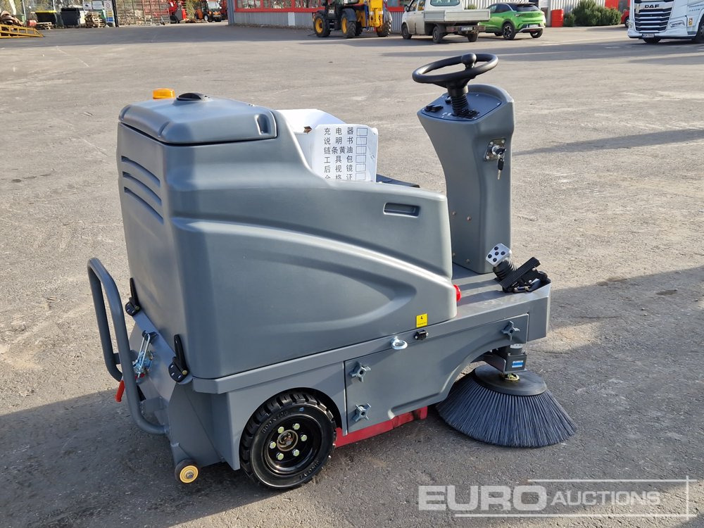 Unused 2025 Kaster S.13 - Подметально-уборочная машина: фото 5 Unused 2025 Kaster S.13 - Подметально-уборочная машина: фото 5