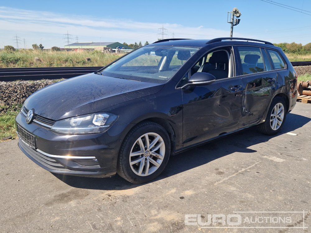 Volkswagen Golf - Легковой автомобиль: фото 1 Volkswagen Golf - Легковой автомобиль: фото 1