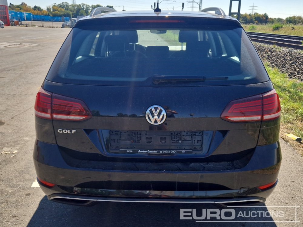 Volkswagen Golf - Легковой автомобиль: фото 4 Volkswagen Golf - Легковой автомобиль: фото 4
