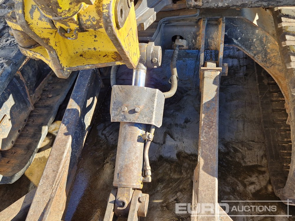 Мини-экскаватор New Holland E50SR-2: фото 17