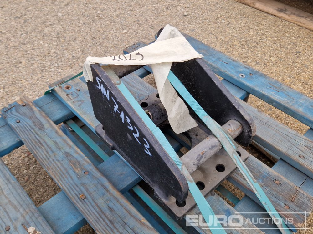 Unused Geith Top Bracket 30mm Pin to suit Mini Excavator - Ковш: фото 4 Unused Geith Top Bracket 30mm Pin to suit Mini Excavator - Ковш: фото 4