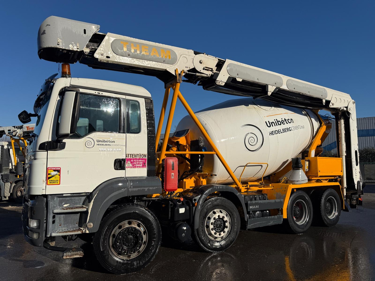 Camion béton MAN TGS 32.440 CQ-601-MJ - Автобетононасос-смеситель: фото 2 Camion béton MAN TGS 32.440 CQ-601-MJ - Автобетононасос-смеситель: фото 2