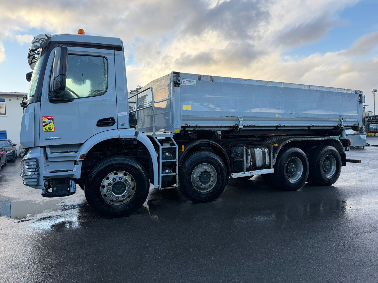 Camion porteur bi-benne EM-584-QH - Самосвал: фото 4 Camion porteur bi-benne EM-584-QH - Самосвал: фото 4