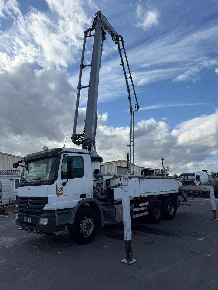 Pompe à béton Schwing 34m avec cabine Mercedes Benz Actros CT-062-WL Année 2008 - Автобетононасос: фото 2 Pompe à béton Schwing 34m avec cabine Mercedes Benz Actros CT-062-WL Année 2008 - Автобетононасос: фото 2