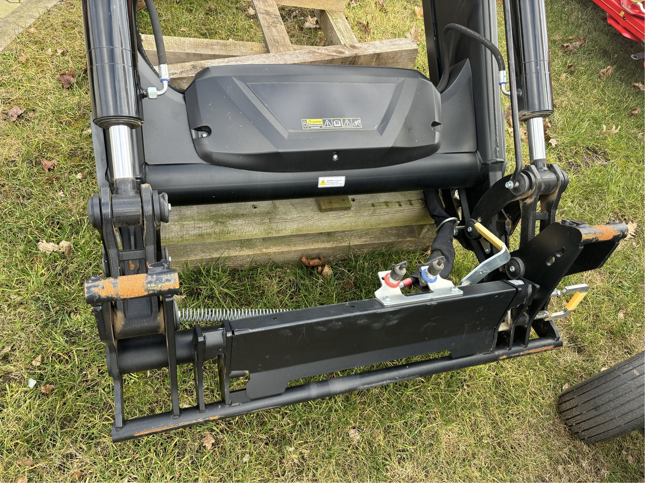Alö Frontlader G5L Valtra - Фронтальный погрузчик для трактора: фото 4 Alö Frontlader G5L Valtra - Фронтальный погрузчик для трактора: фото 4