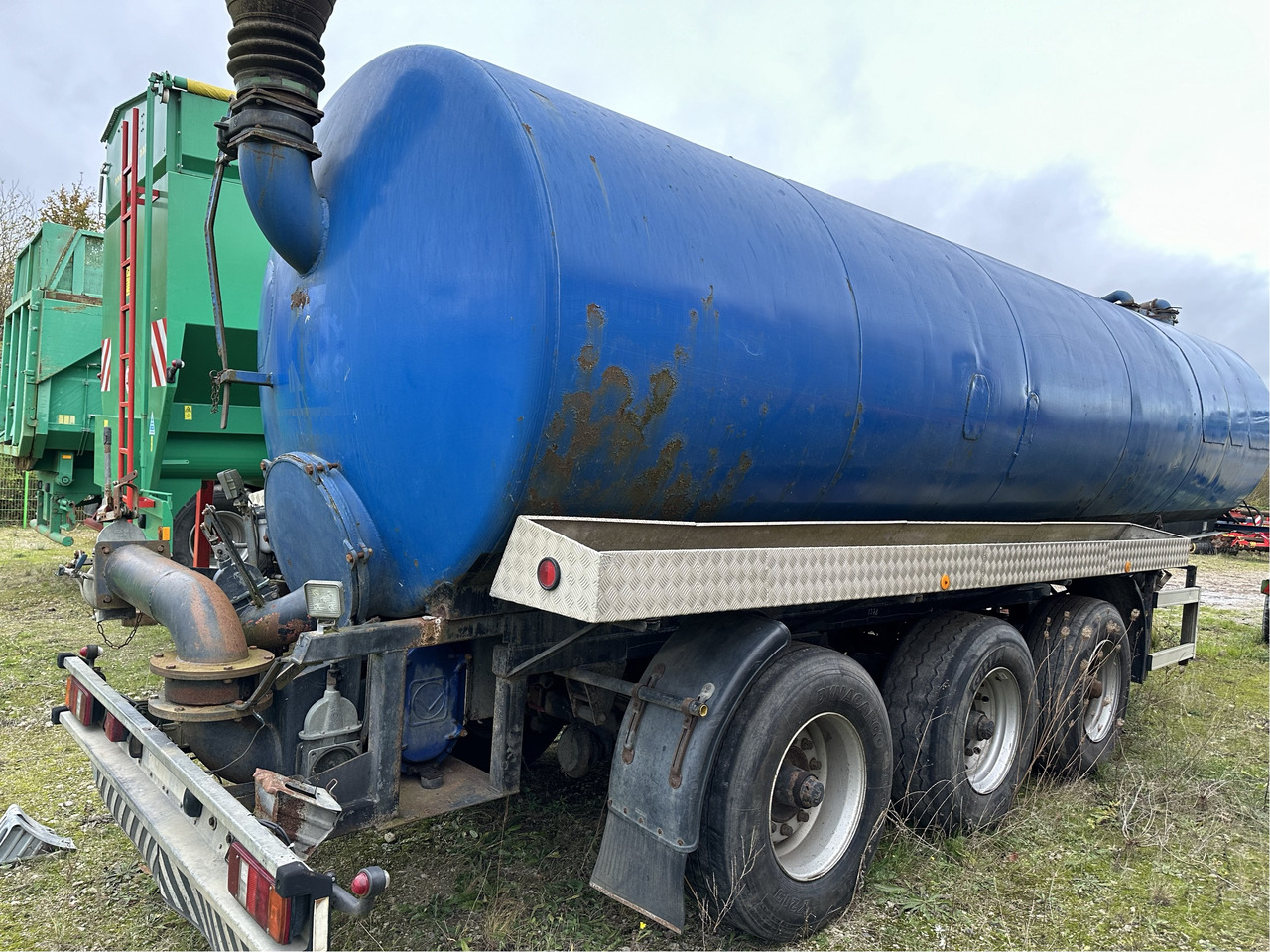 Bardenhorst Gülletransportauflieger 28.000 - Техника для внесения удобрений: фото 4 Bardenhorst Gülletransportauflieger 28.000 - Техника для внесения удобрений: фото 4