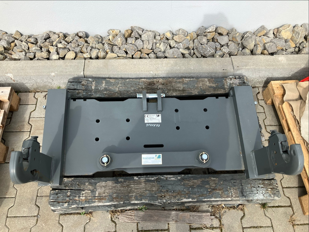 Bressel und Lade Adapterrahmen - Фронтальный погрузчик для трактора: фото 1 Bressel und Lade Adapterrahmen - Фронтальный погрузчик для трактора: фото 1