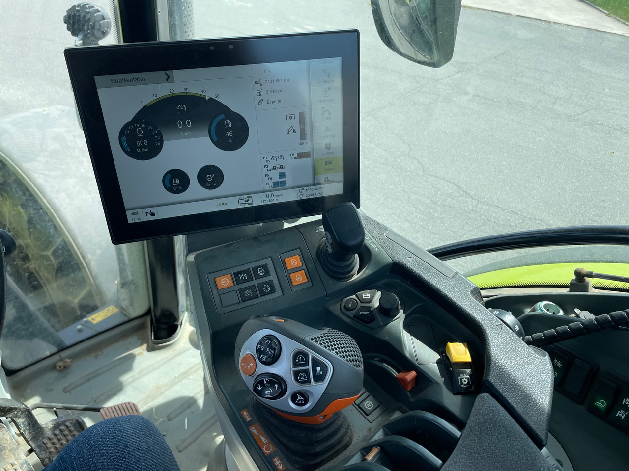 Claas Arion 660 C-matic - Трактор: фото 4 Claas Arion 660 C-matic - Трактор: фото 4