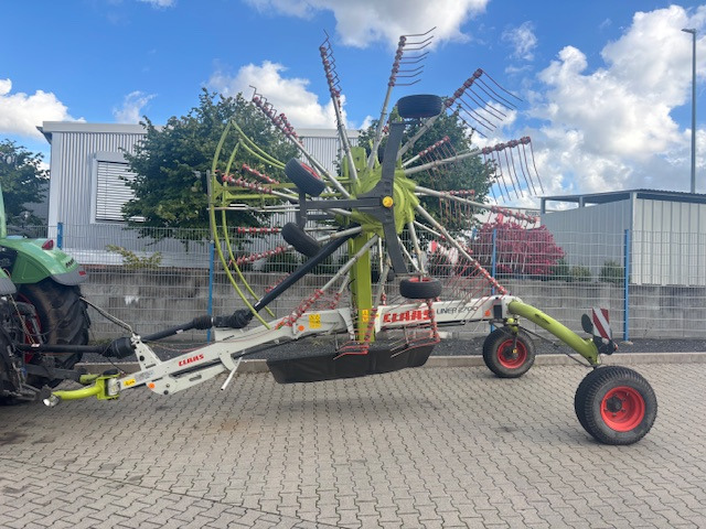 Claas Liner 2700 - Сеноворошилка: фото 1 Claas Liner 2700 - Сеноворошилка: фото 1