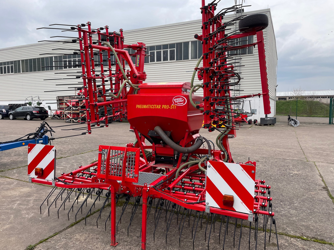 Einböck Pneumaticstar Pro 600 STI - Посевная техника: фото 1 Einböck Pneumaticstar Pro 600 STI - Посевная техника: фото 1