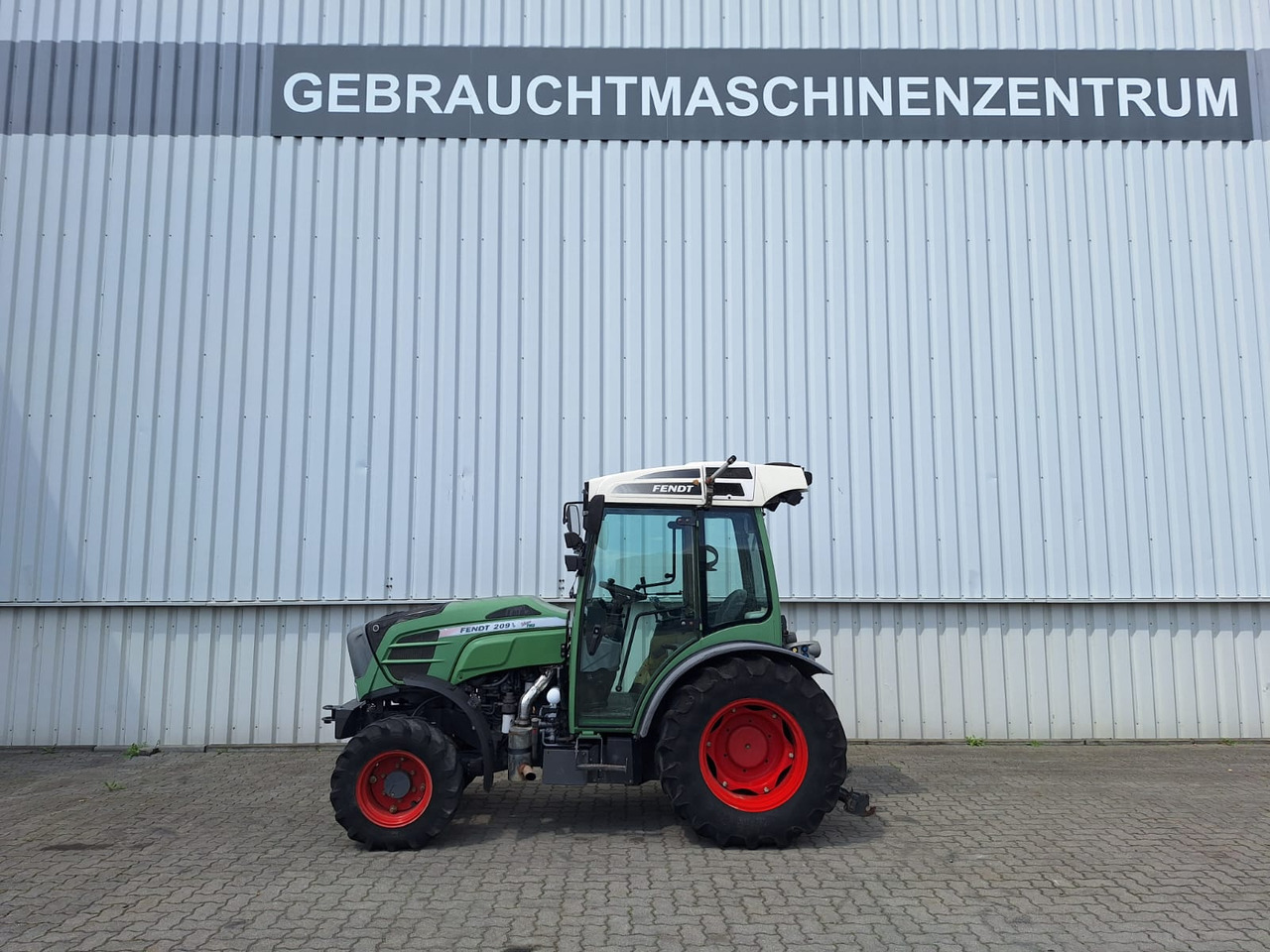Fendt 209 VF Vario - Трактор: фото 1 Fendt 209 VF Vario - Трактор: фото 1