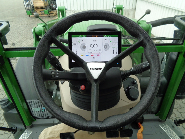 Fendt 211 S Vario Gen3 Power - Трактор: фото 3 Fendt 211 S Vario Gen3 Power - Трактор: фото 3