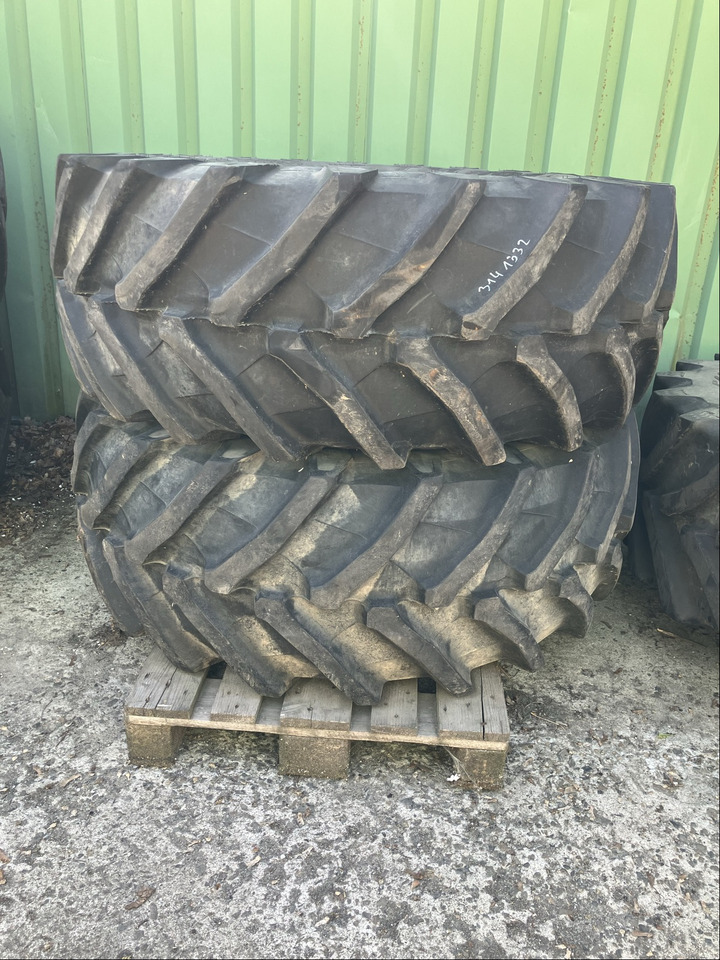 Fendt 2x Komplettrad 540/65R30 TB - Шины и диски: фото 1 Fendt 2x Komplettrad 540/65R30 TB - Шины и диски: фото 1