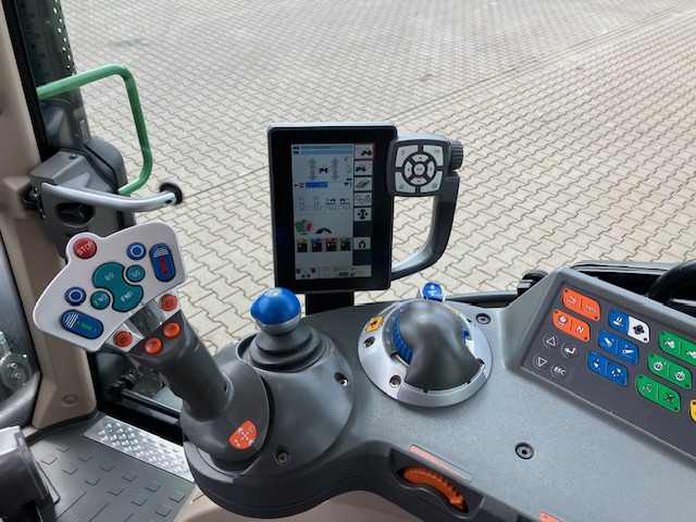 Fendt 313 Vario S4 Profi - Трактор: фото 2 Fendt 313 Vario S4 Profi - Трактор: фото 2