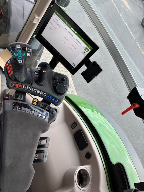 Fendt 618 Vario Power  Setting2 - Трактор: фото 3 Fendt 618 Vario Power  Setting2 - Трактор: фото 3