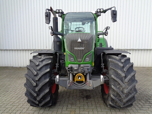 Трактор Fendt 720 Vario S4 Power: фото 16 Трактор Fendt 720 Vario S4 Power: фото 16