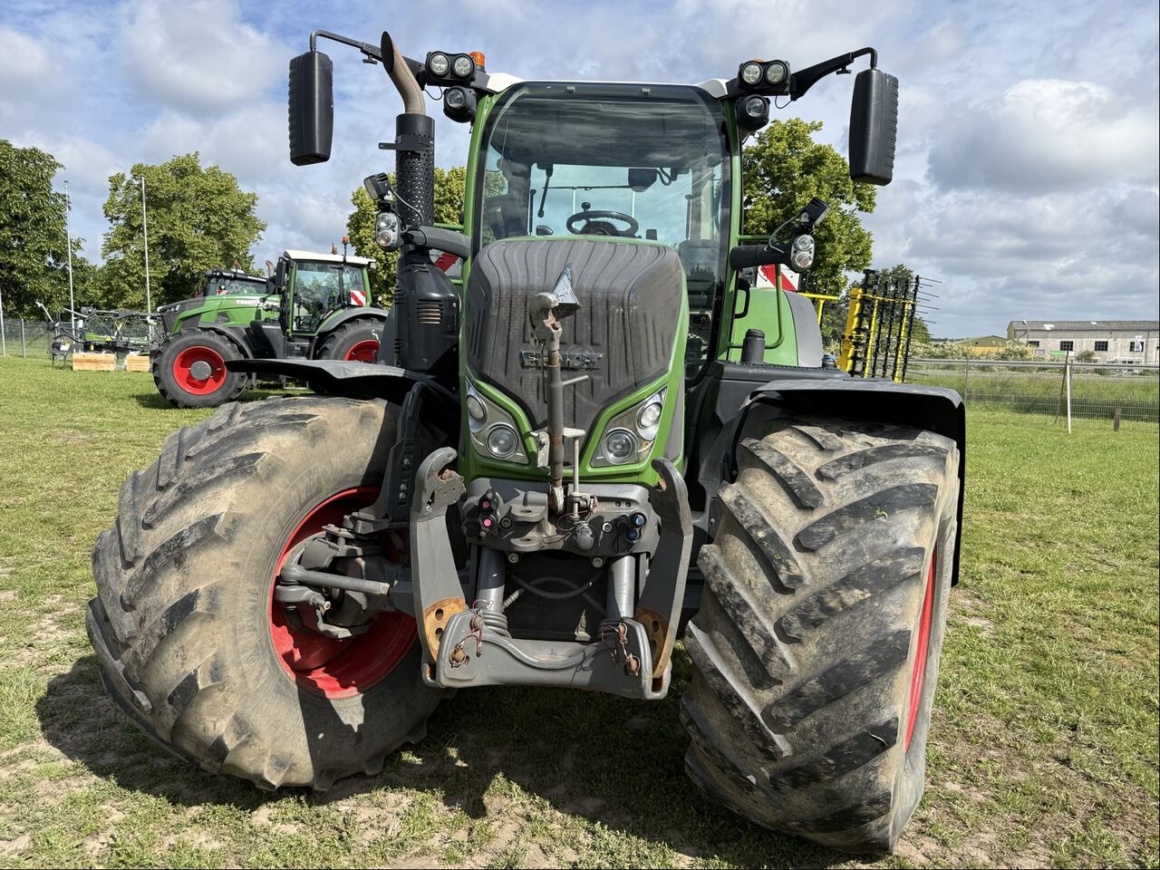 Fendt 724 Gen6 ProfiPlus - Трактор: фото 2 Fendt 724 Gen6 ProfiPlus - Трактор: фото 2