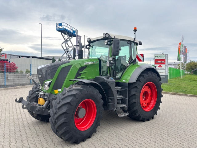 Fendt 826 Vario S4 Profi - RÜFA - Трактор: фото 1 Fendt 826 Vario S4 Profi - RÜFA - Трактор: фото 1