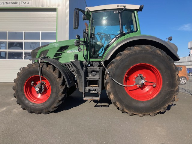 Fendt 826 Vario SCR ProfiPlus - Трактор: фото 1 Fendt 826 Vario SCR ProfiPlus - Трактор: фото 1