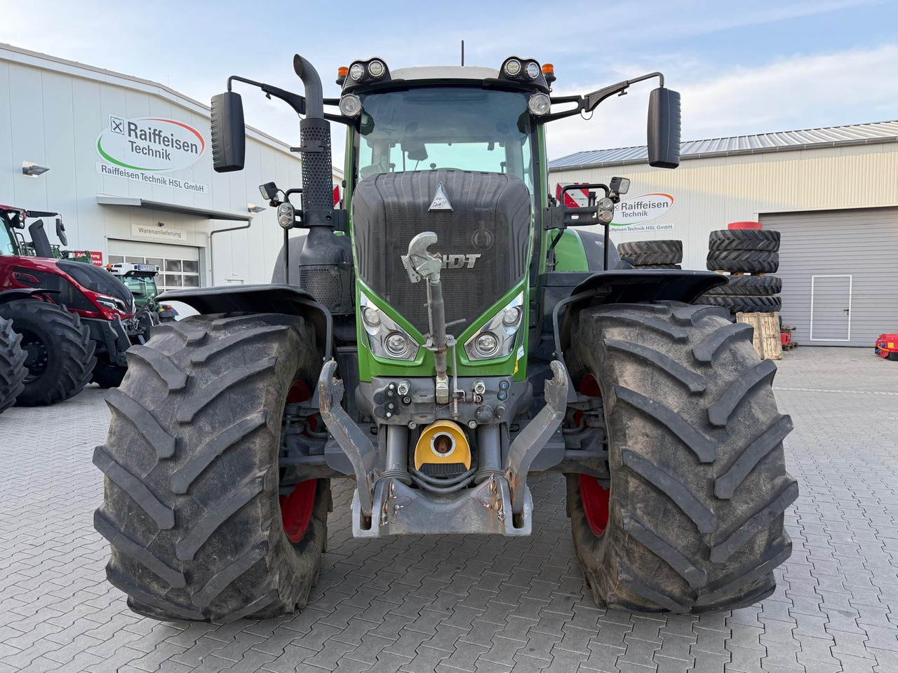 Fendt 828 Vario S4 ProfiPlus - Трактор: фото 5 Fendt 828 Vario S4 ProfiPlus - Трактор: фото 5